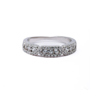 Celeste Halo Sparkle 925 Silver Ring 1