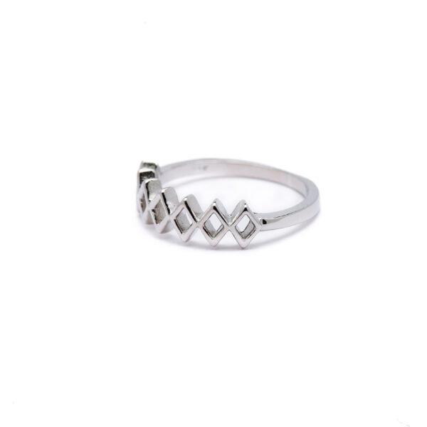 Silver Diamond Pattern Band Ring 2